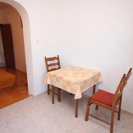 6452a Appartamento Vodice
